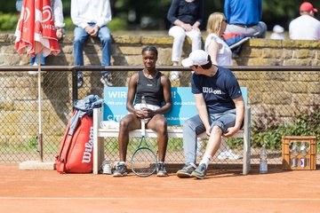 Noma Noha Akugue 6 - BL DTV Hannover - Der Club an der Alster : Ergebnis: 2:7